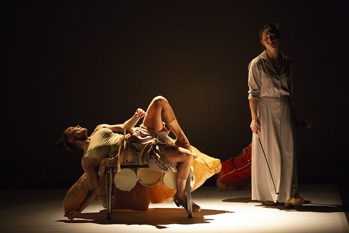 Florencia Oz © Sandy Korzekwa.