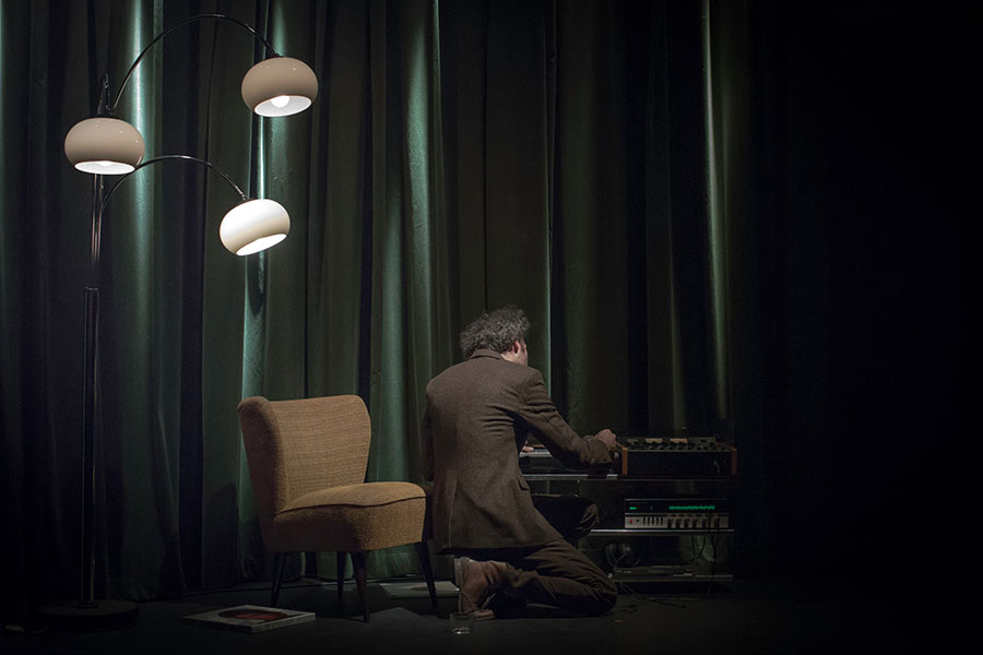 Lisbeth Gruwez dances Bob Dylan © Klaartje Lambrechts