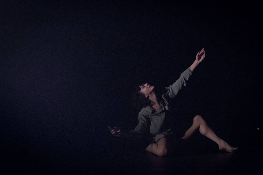 Lisbeth Gruwez dances Bob Dylan © Klaartje Lambrechts