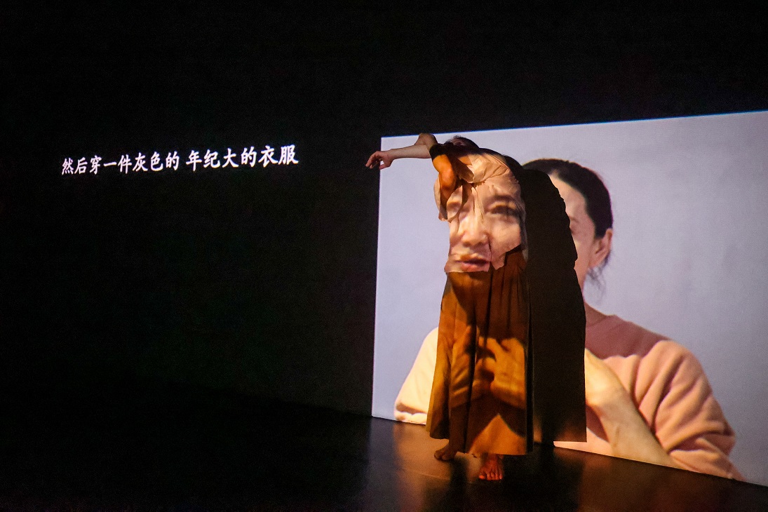 "I am 60" - Wen Hui © Li Yinjun