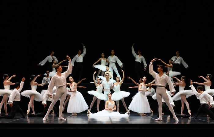 "Suite en blanc" - Serge Lifar / Ballet de l'Opéra national du Capitole © David Herrero