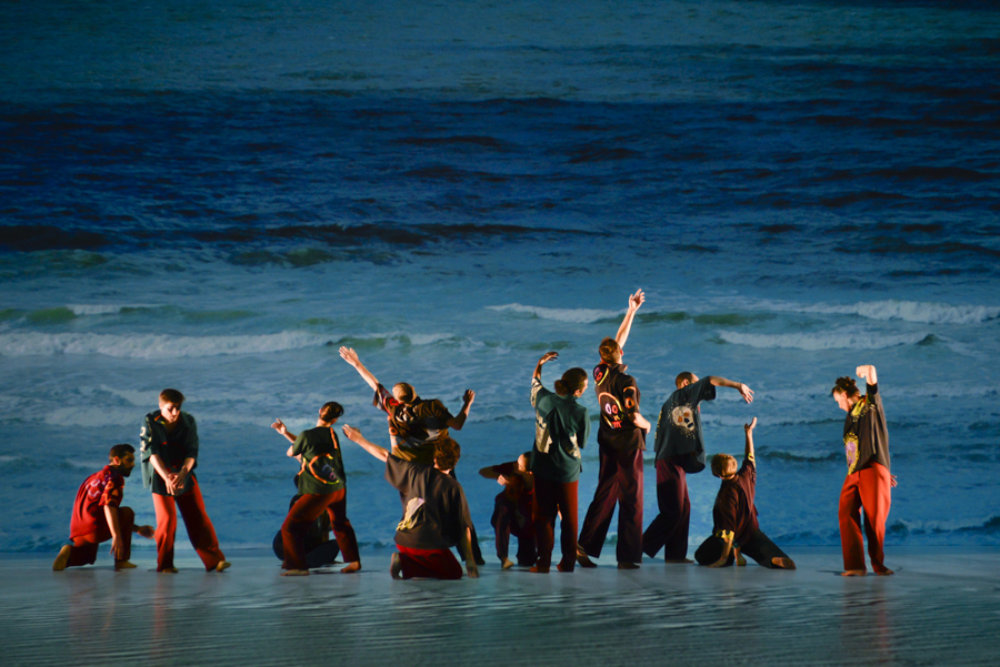 "Requiem - la mort joyeuse" - Béatrice Massin © Benoîte Fanon