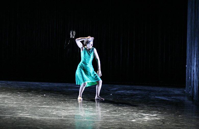 "Alba" © Francis Aviet