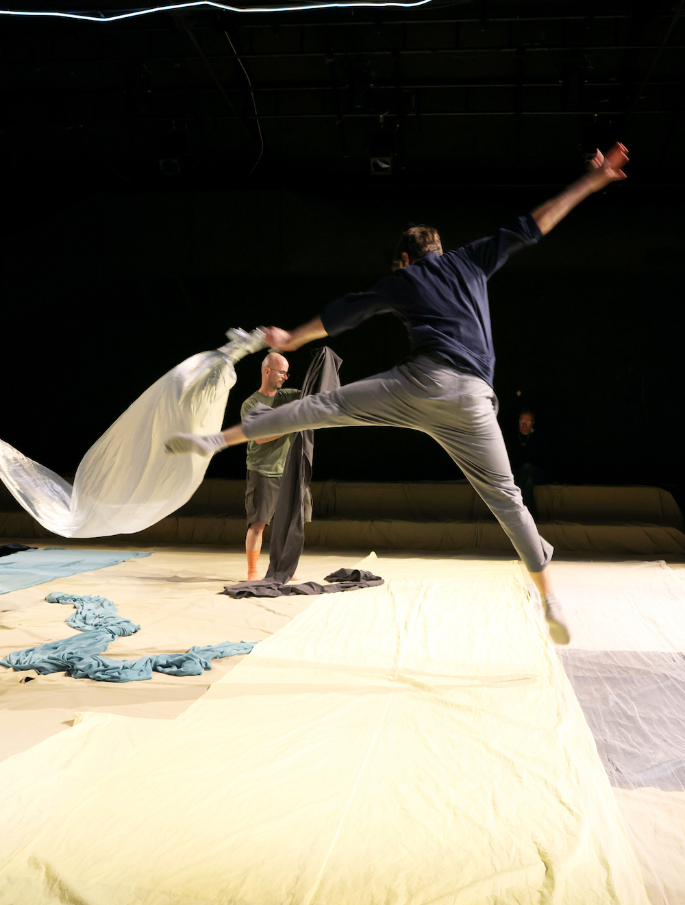 "Slowly, slowly… " - Ivana Müller © Patrick Berger