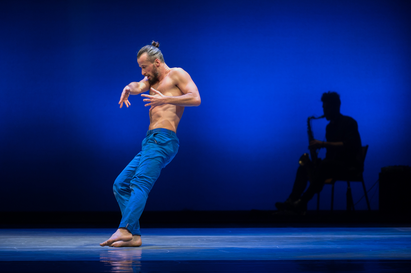 "The Seventh Man" - Carolyn Carlson © Frederic Iovino