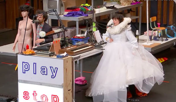 "GRANDE -" de Vimala Pons et Tsirihaka Harrivel © D.R.