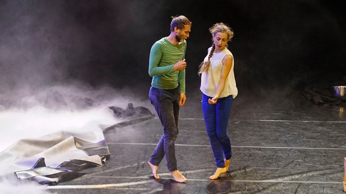 "Il nous faudrait un secrétaire" d’Ambra Senatore et Marc Lacourt © CCN de Nantes