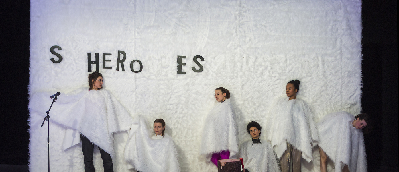 Christoph Winkler- Sheroes © Rolf Arnold.