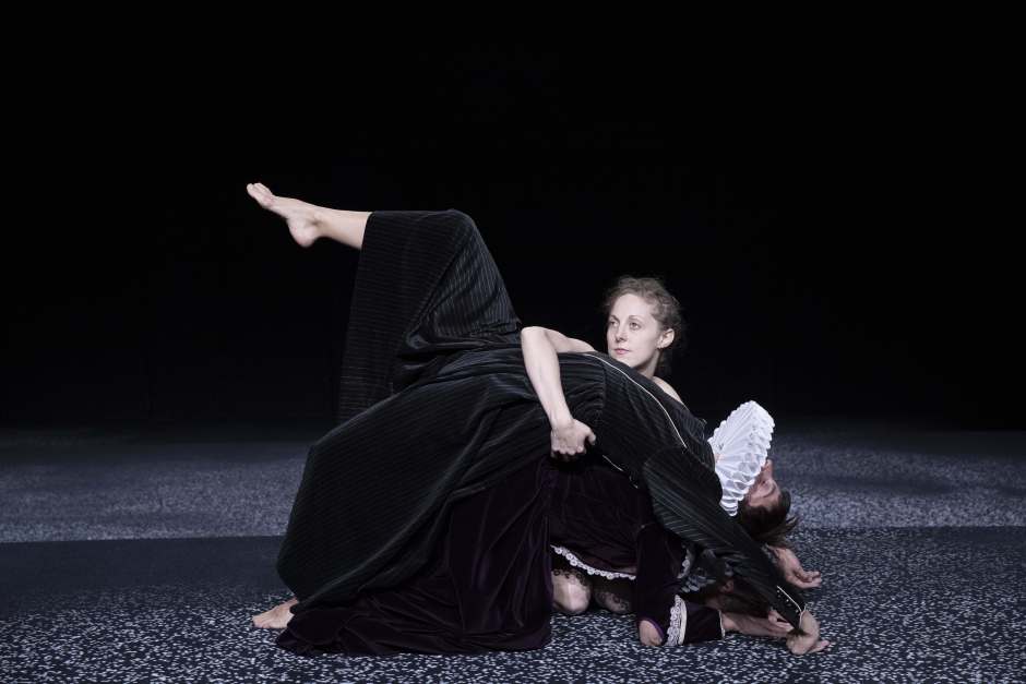 "Chro no lo gi cal" - Yasmine Hugonnet © Anne-Laure Lechat