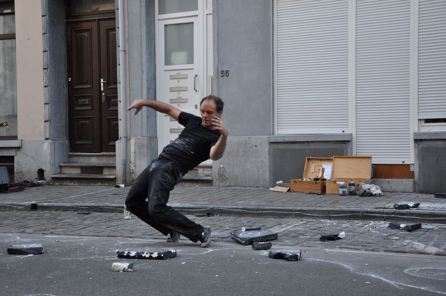 "Derriere le blanc"- CIE EX-NIHILO © Ex Nihilo