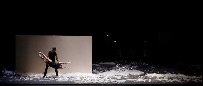 « Extremely Close » @ Jesus Vallinas