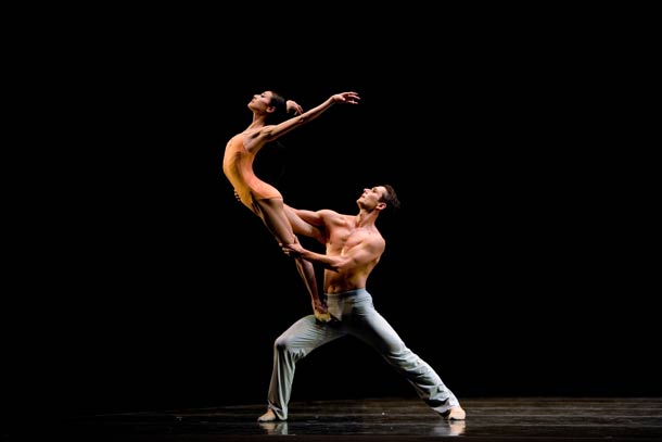 Yuan Yuan Tan et Damian Smith - After the Rain @ Erik Tomasson