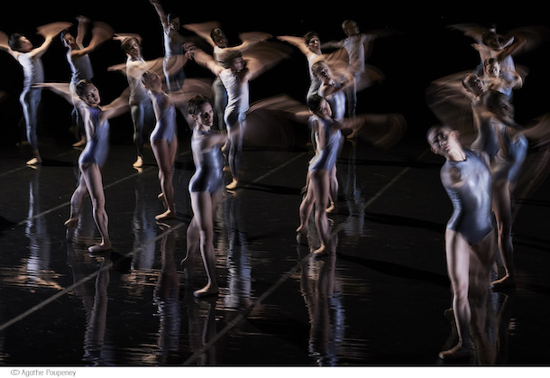 "Fireflies" - Bruno Bouché - Ballet de l'ONR © Agathe Poupeney