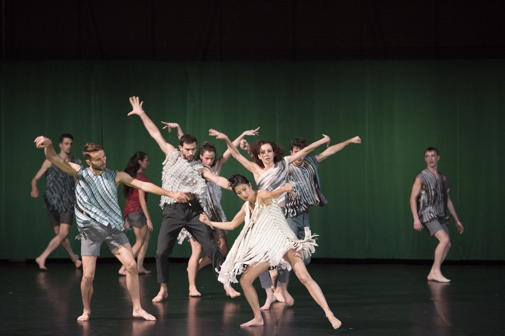 "Flot" - Thomas Hauert © Laurent Philippe