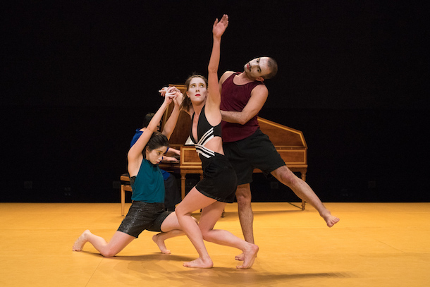 "Forme simple" - Loïc Touzé © Martin Argyroglo