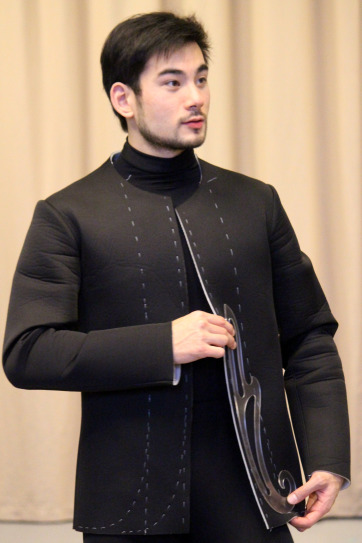 Essayage avec Takeru Coste @ Jean Couturier