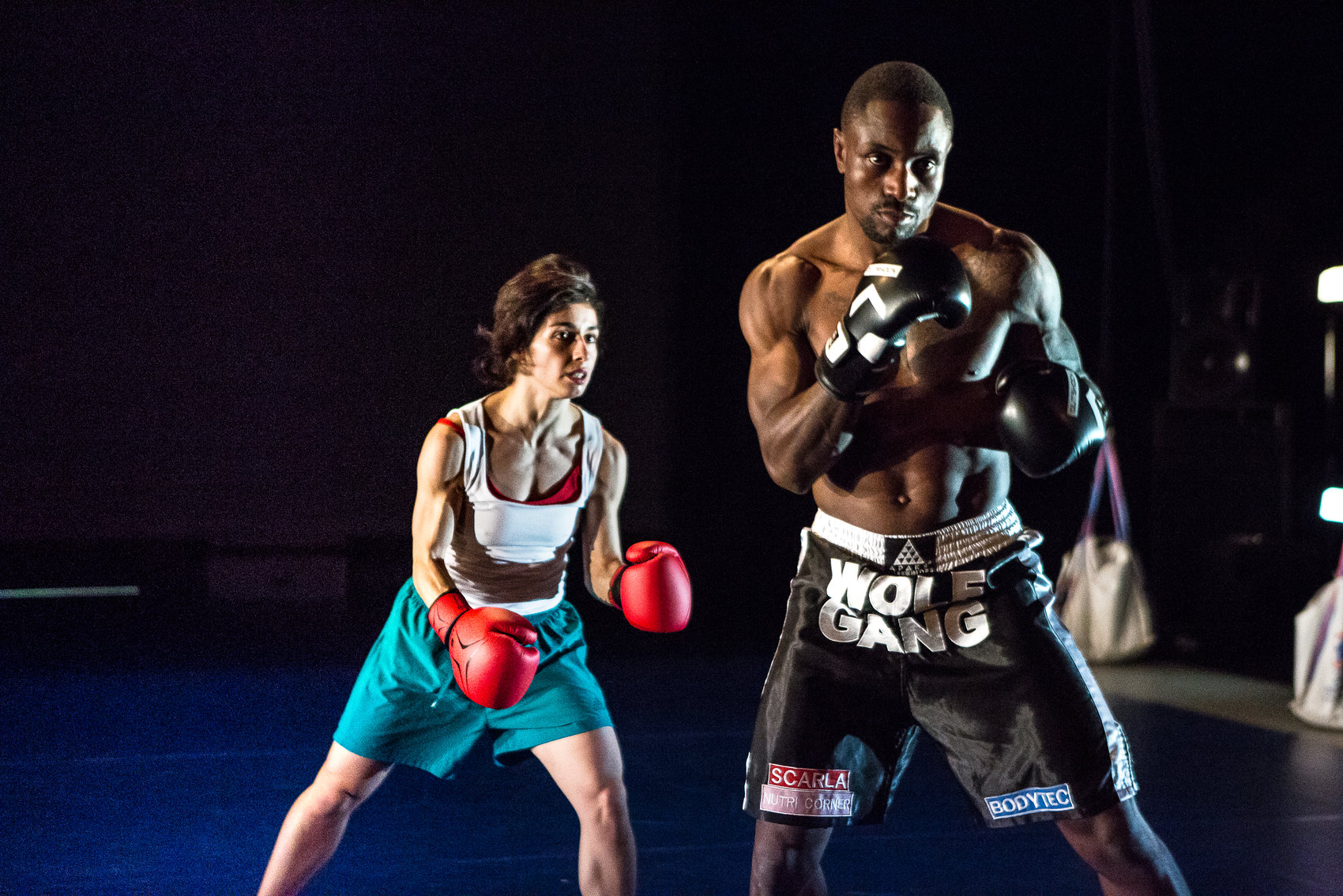 « (B) » de Koen Augustijnen & Rosalba Torres Guerrero © Danny Willems-Studio Racasse