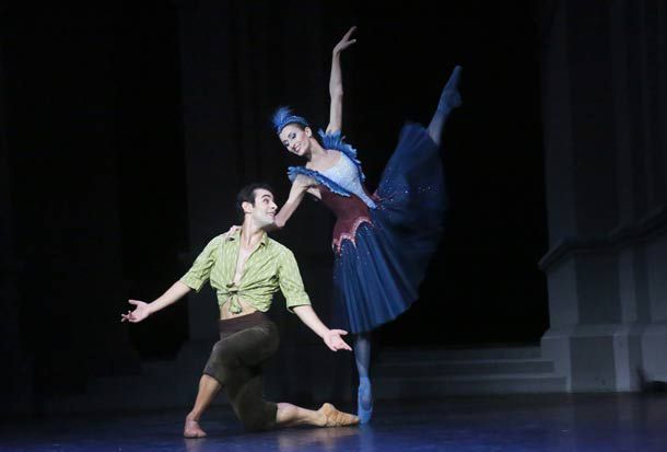 Davit Galstyan (Le Jeune Homme) et Juliette Thélin (La Chimère) dans "Les Mirages" de S. Lifar @ Francette Levieux