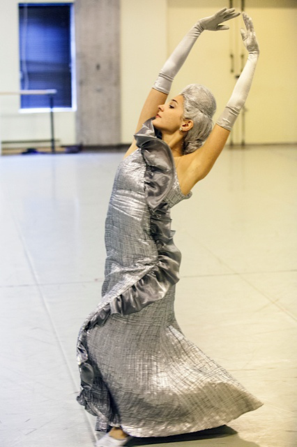 "La Belle" © J.L. RATEL