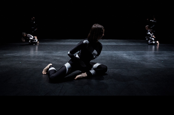 "Puppets" - Paula Rosolen © Jörg Bauman