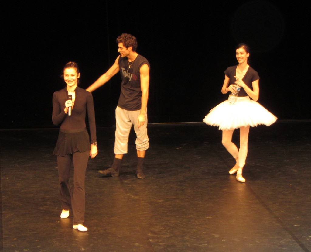 Laura Hecquet et Audric Bezard répètent la "Belle au bois dormant", avec Agnès Letestu