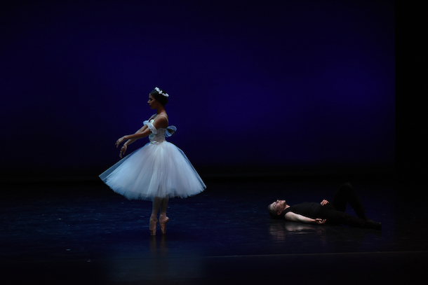 "Rêverie romantique" de Thierry Malandain - Patricia Velazquez et Hugo Layer © Olivier Houeix