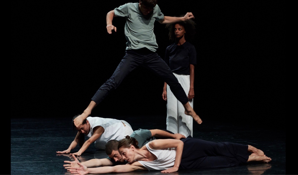 "Les Vagues" - Noé Soulier © José Caldeira