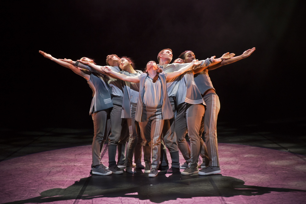 "Street Dance Club" - Andrew Skeels © Dan Aucante