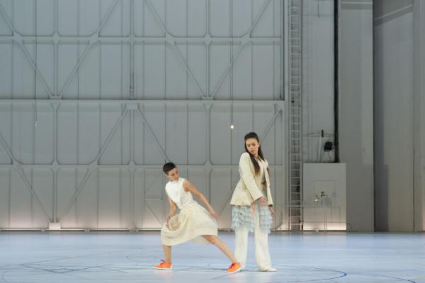Philippe Sly (Guglielmo) et Michèle Losier (Dorabella) © Anne Van Aerschot