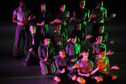 Le Batsheva ensemble@Gadi Dagon