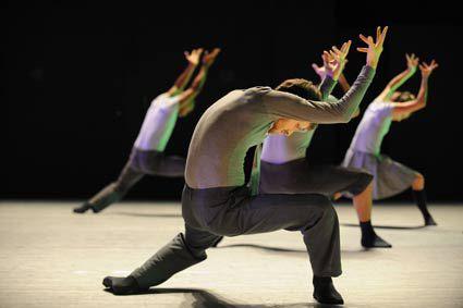Le Batsheva ensemble@Gadi Dagon