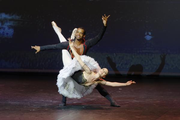 "Don Quichotte" - Maria Yakovleva et Osiel Gounéo © Nathalie Sternalski