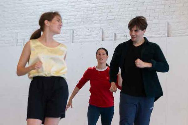 "Éclats" de Léa Vinette © Simon Van der Zande