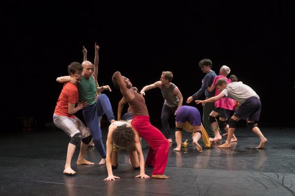Lia Rodrigues-Carte Blanche/Compagnie Nationale de danse contemporaine de Norvège © Laurent Philippe