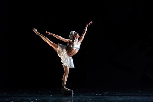 Vanesa G.R. Montoya @ J. Hall