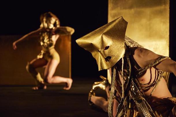 Monument 0.10 : The Living Monument de Eszter Salamon © Øysten Haara