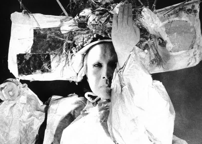 "Utt" - Carlotta Ikeda © Francis Lepage