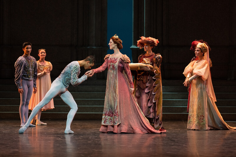 Guillaume Diop (Siegfried) Lucie Mateci la Reine © Yonathan Kellerman-OnP.jpg