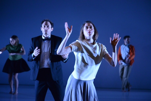 "JOB" - Adéquate Compagnie © Mirabel White