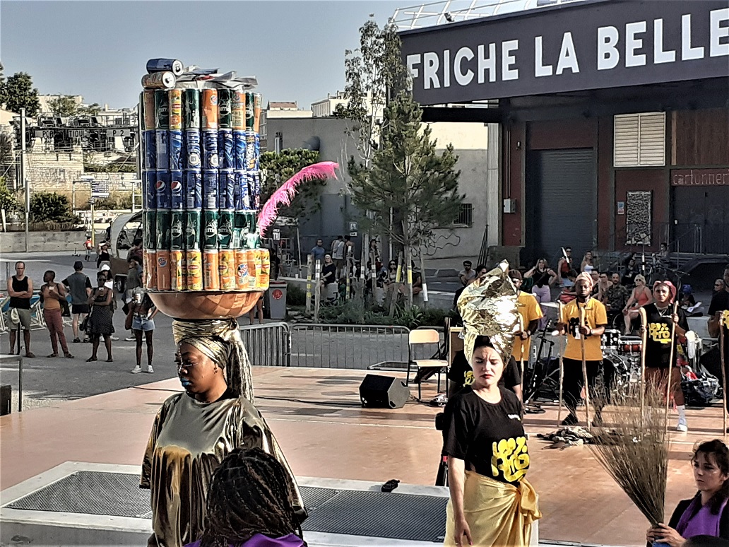 "100% Afro" - Qudus Onikeku © Thomas Hahn