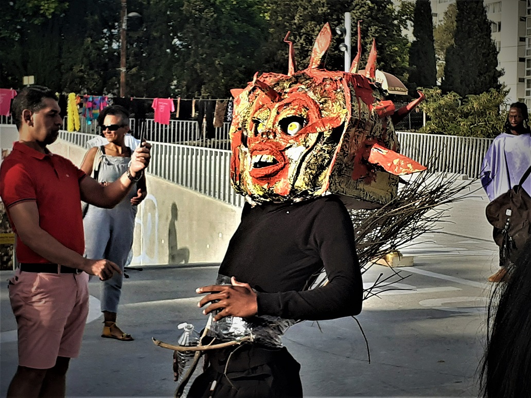 "100% Afro" - Qudus Onikeku © Thomas Hahn