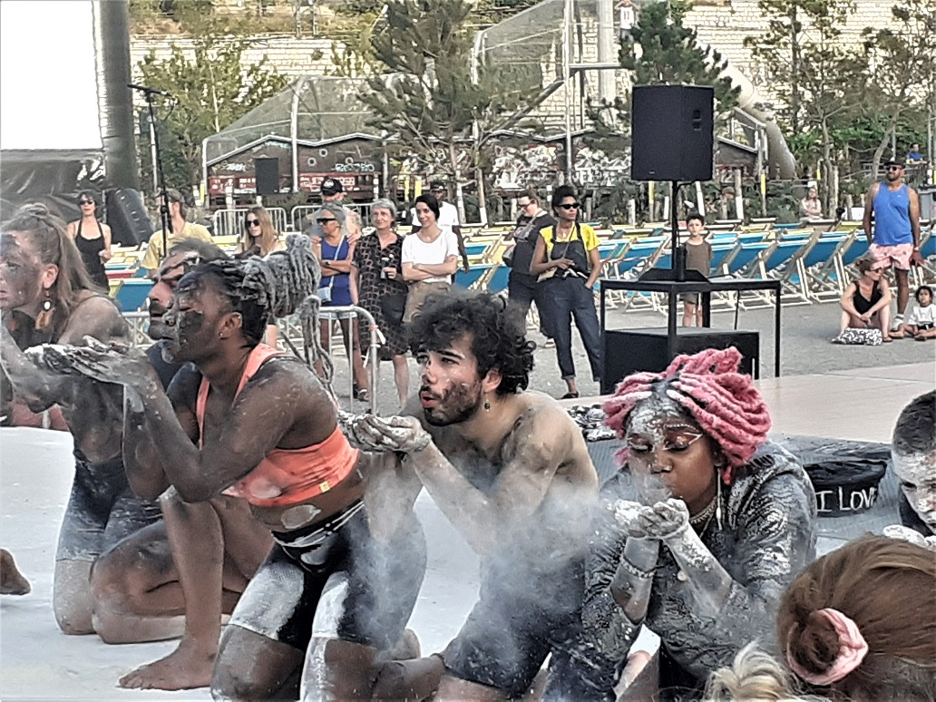 "100% Afro" - Qudus Onikeku © Thomas Hahn