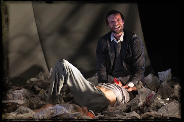 "Bienheureux sont ceux qui rêvent debout ..." - Boris Gibé / Florent hamon © Gérald Lucas