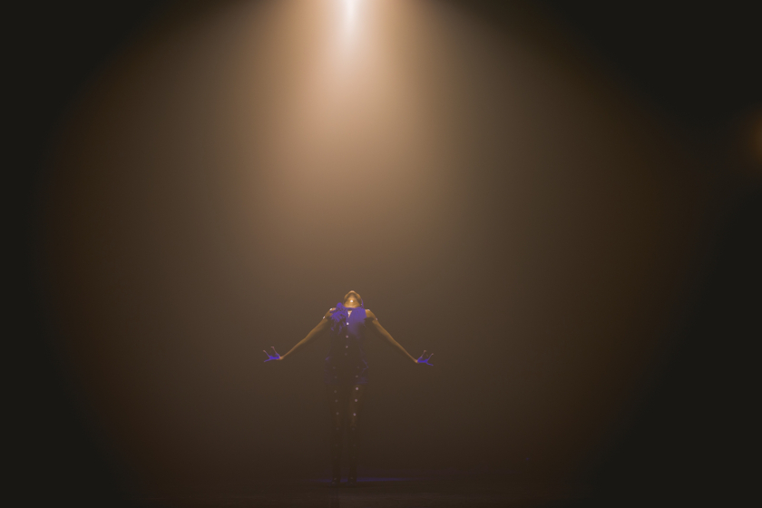 "NOIRBLEU" - Ana Pi © Daniel Nicolaevsky