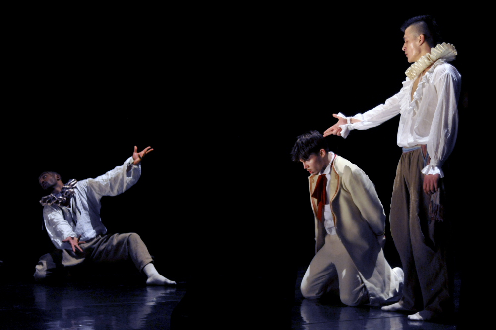 "Show" - Hofesh Shechter © Simona Boccedi