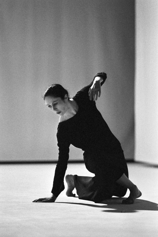 Catherine Diverrès, "Stances I" Villejuif, Théâtre Romain-Rolland, 1997