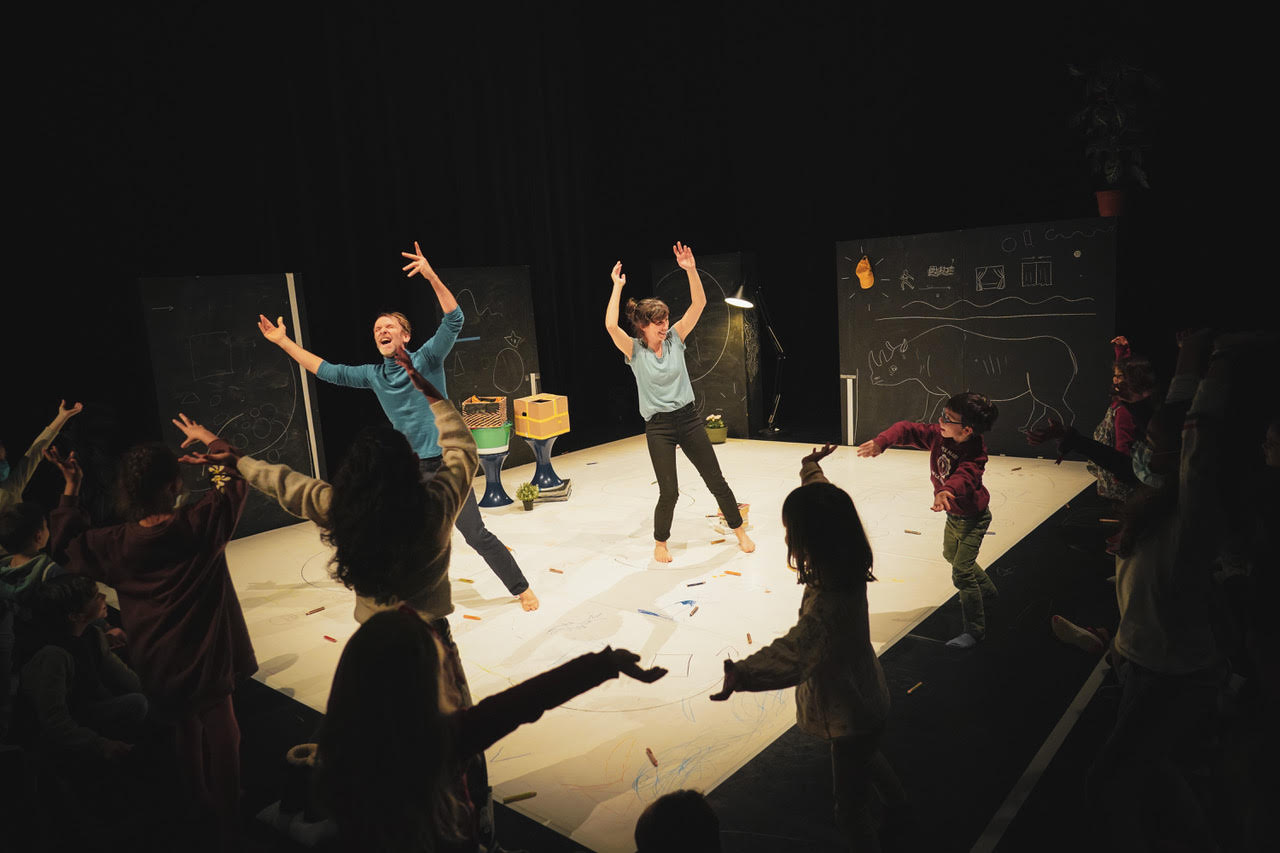 "Pourquoi un arbre est une poule ? " - Marc Lacourt © Pierre Planchenault